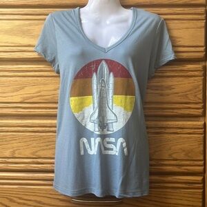🛍️ 🆕 Fifth Sun • NASA Rocket Graphic V-neck T-shirt • Women's Size Small S